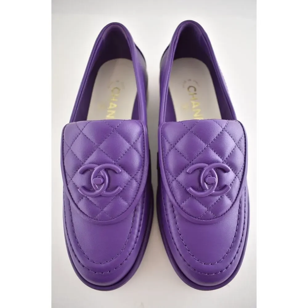 Chanel 24C Purple Leather Quilted Flap Turnlock CC Logo Moccasin Flat Loafer 36